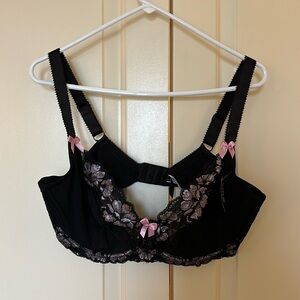 Adore Me set- Underwire Bra, non padded, new with tags with matching panties.
